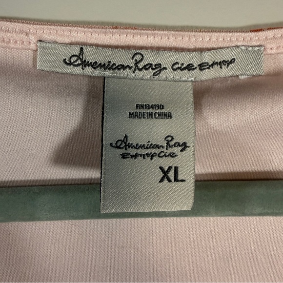 American Rag Floral Peplum top - Picture 2 of 4